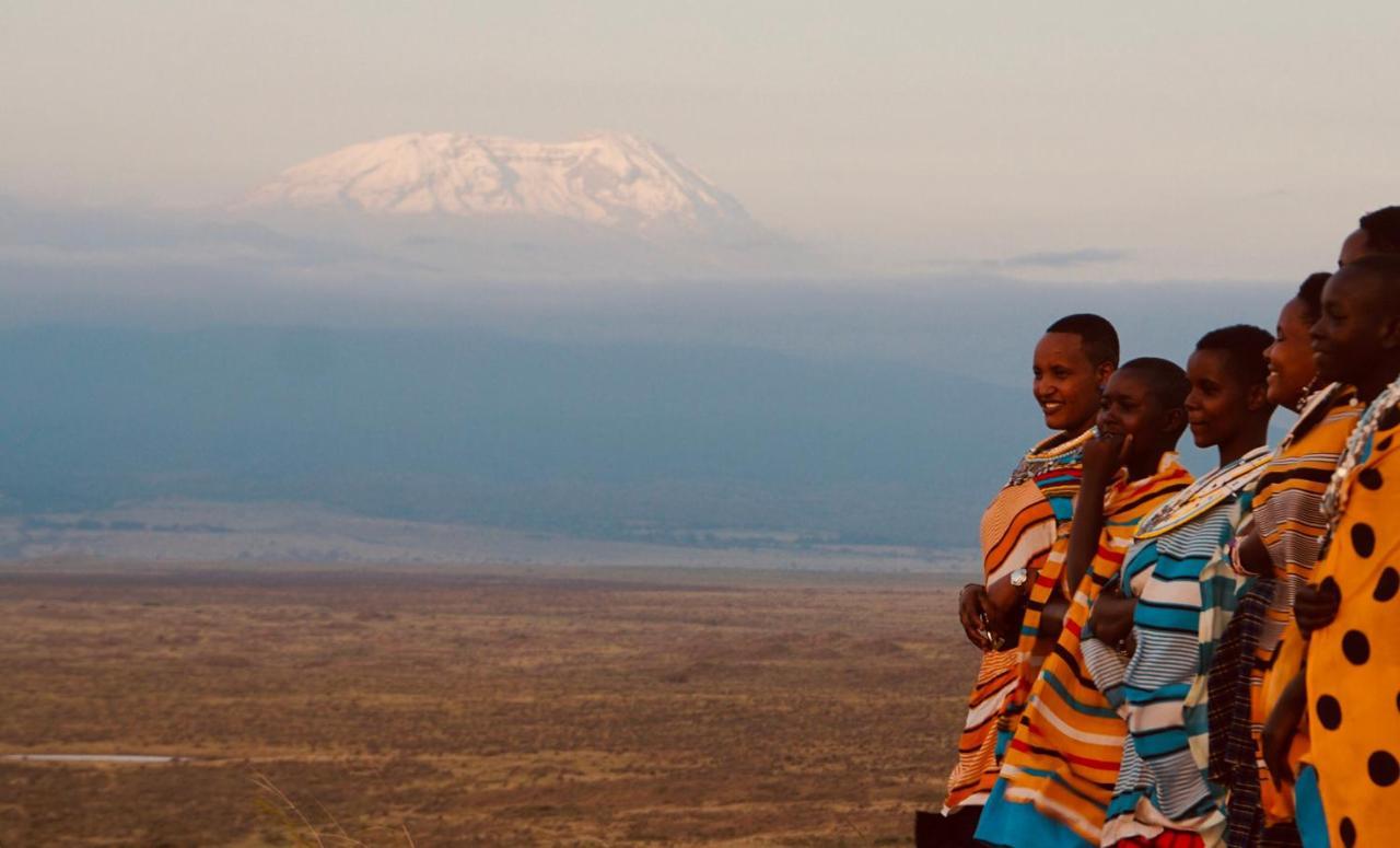 Osiligilai Maasai Lodge Sanya Juu Ngoại thất bức ảnh