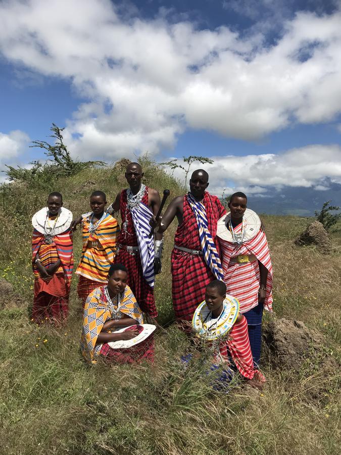 Osiligilai Maasai Lodge Sanya Juu Ngoại thất bức ảnh